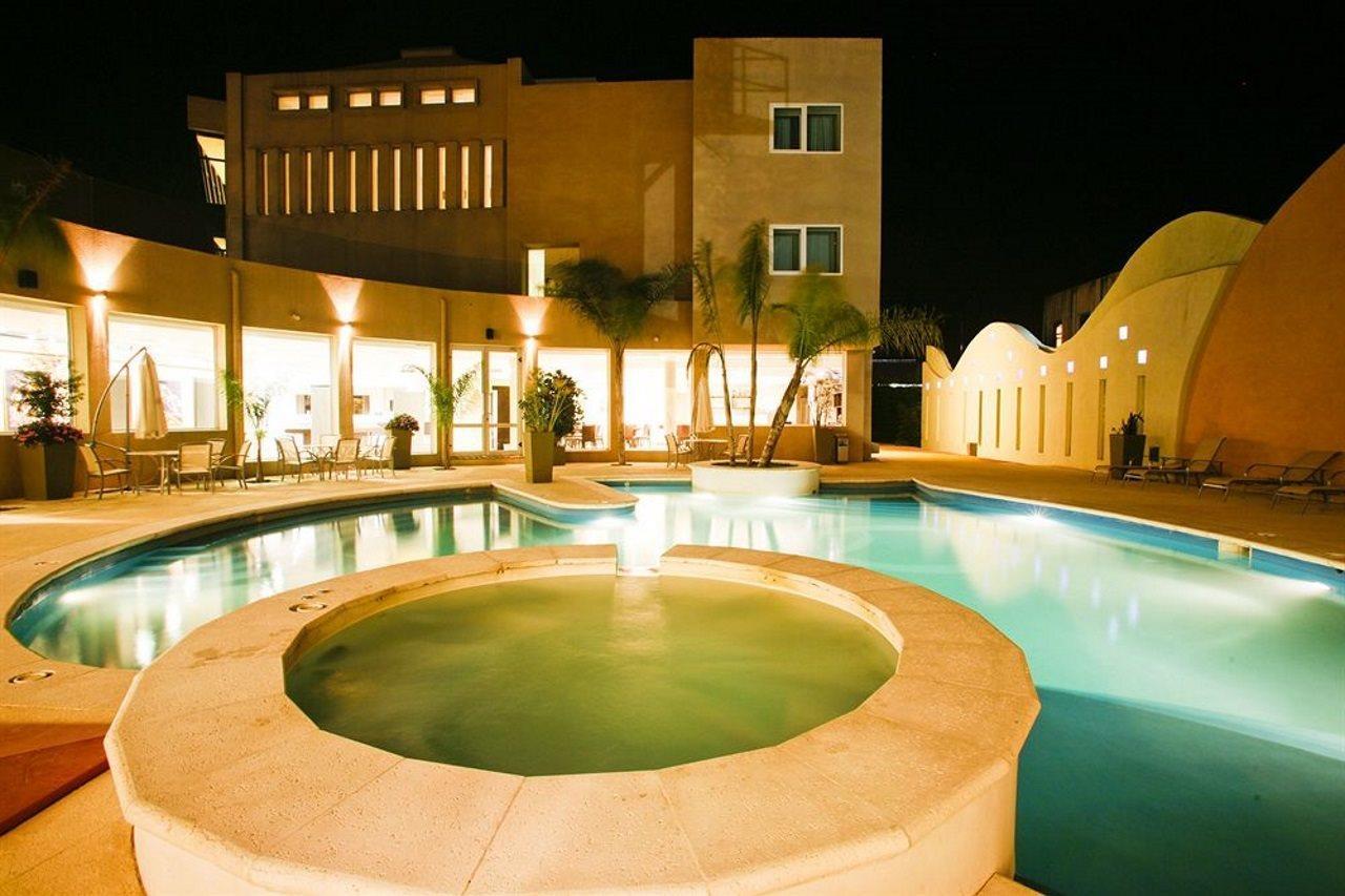 Hotel Quorum Hotel, Urbano 4*