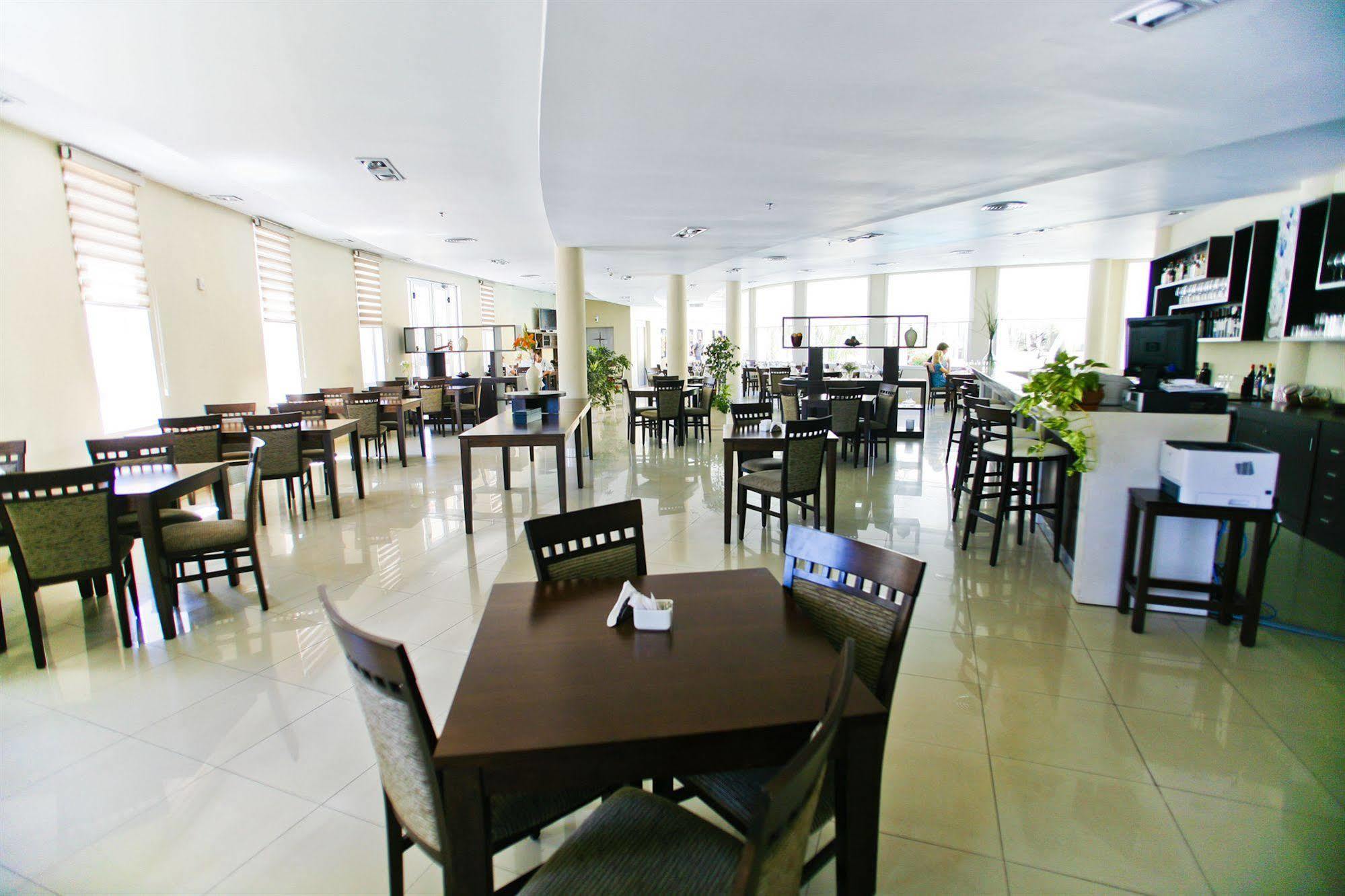Hotel Quorum Hotel, Urbano