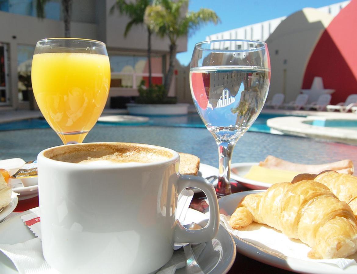 Quorum Hotel, Urbano Córdoba
